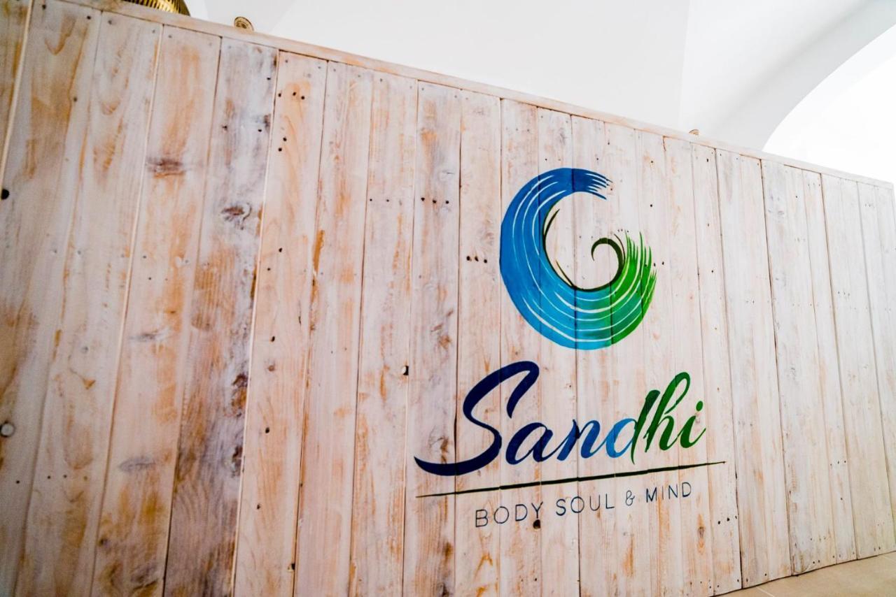 אריסרייה Sandhi House - Yoga & Wellness מראה חיצוני תמונה