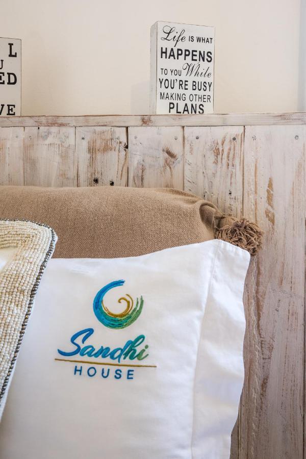 אריסרייה Sandhi House - Yoga & Wellness מראה חיצוני תמונה